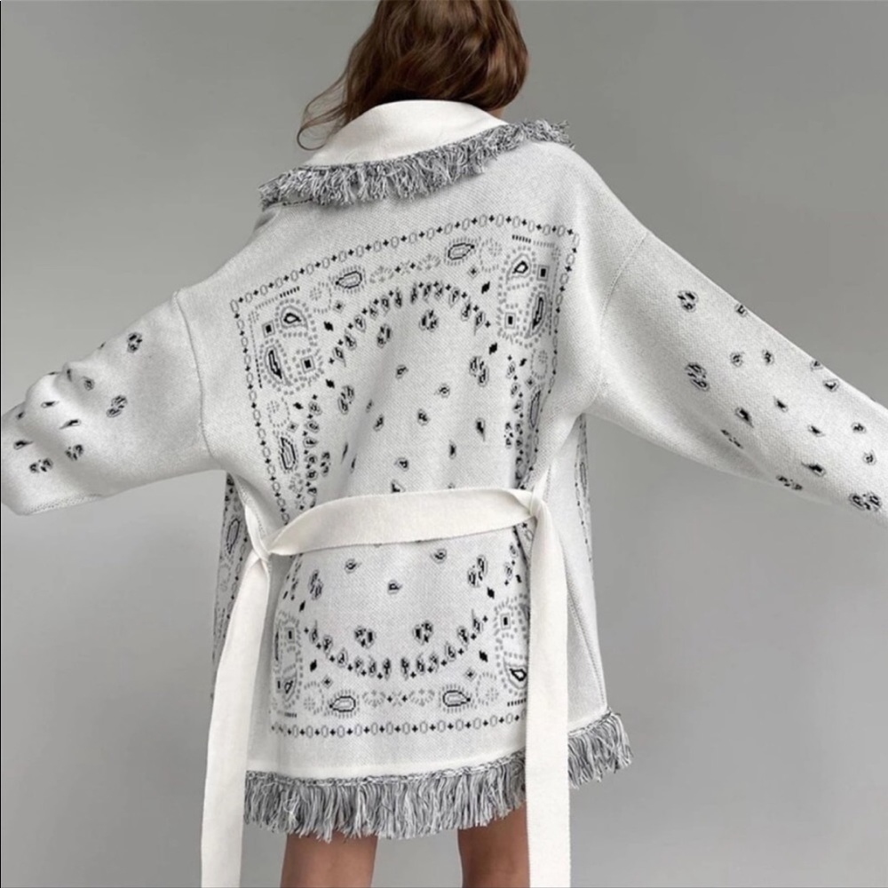 Lea Boho Fringe Oversized Knit Kimono wrap Cardi - Picture 2 of 10